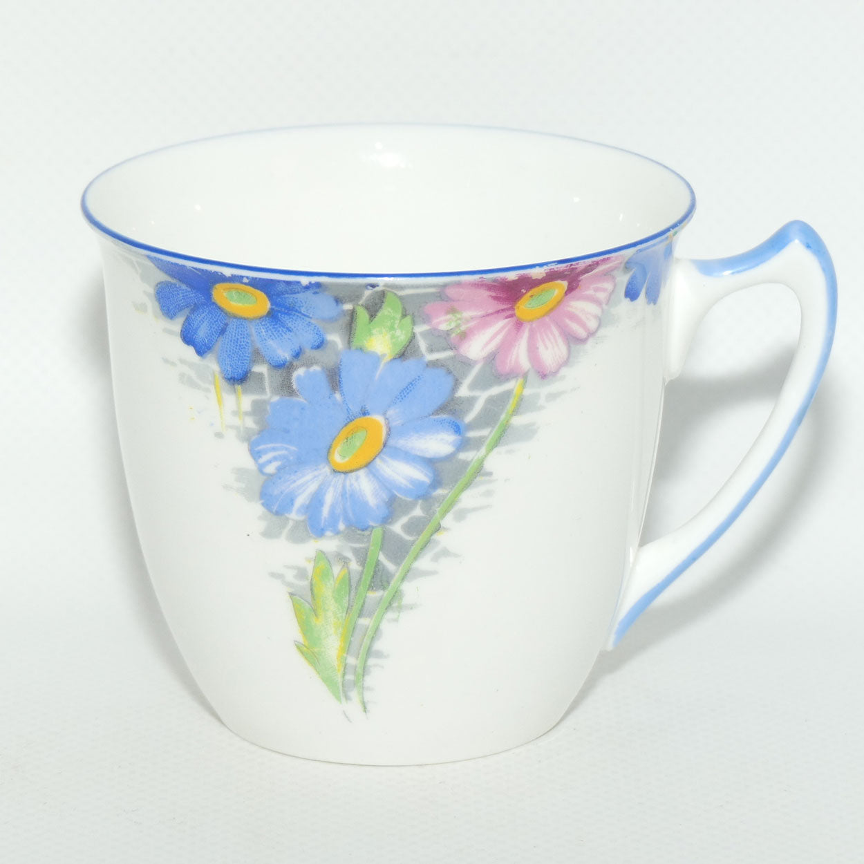 Shelley Strand shape Blue and Pink Daisy pattern trio | Z12216