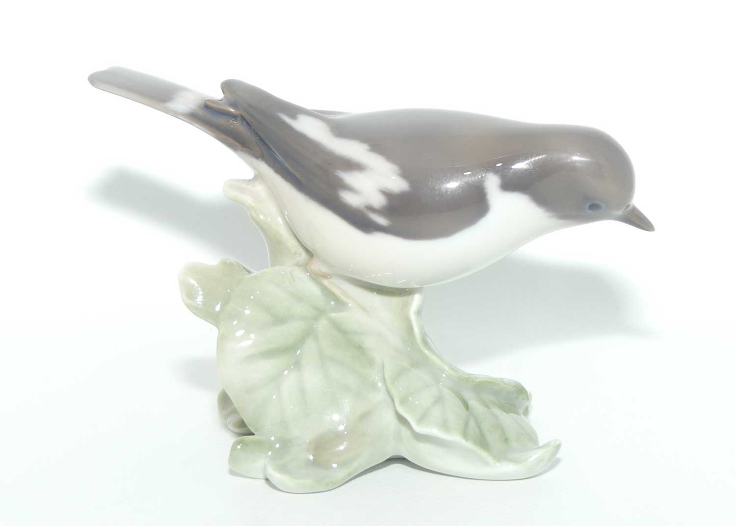 Royal Copenhagen figure of a bird | Flycatcher | #2144