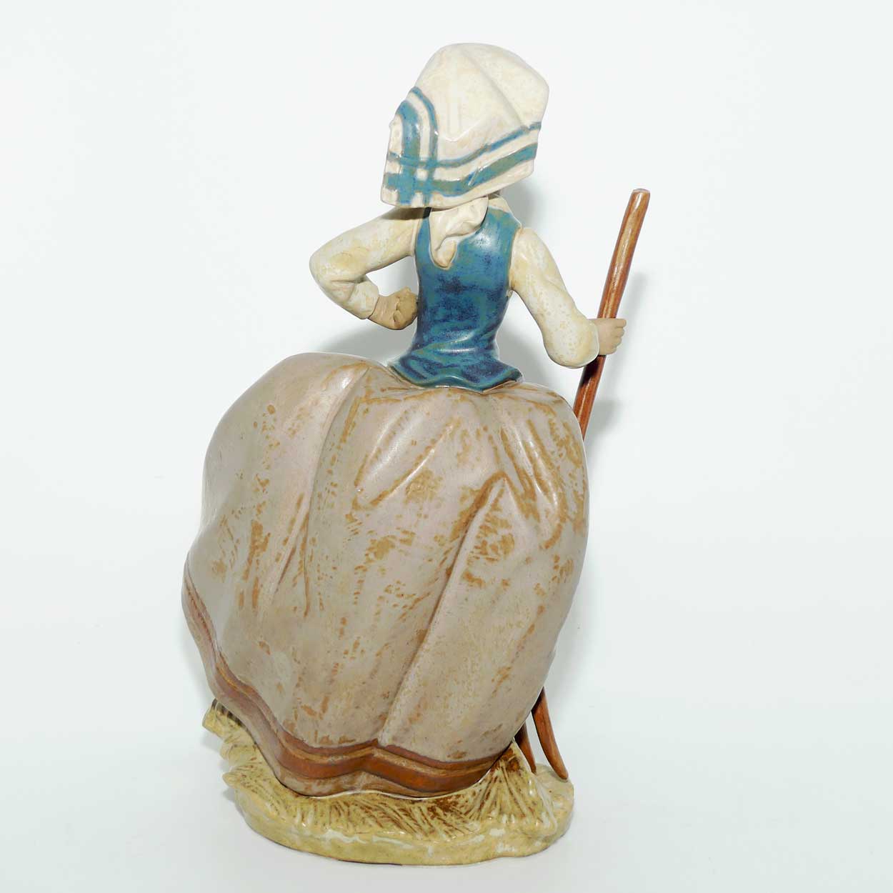 Lladro figure Sharing the Harvest (Gres) #2179