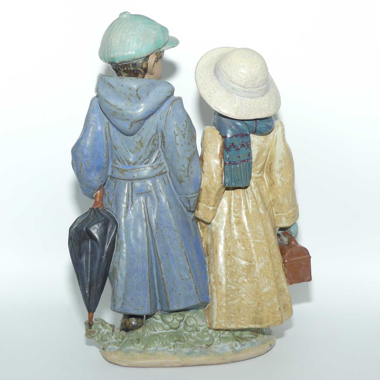 Lladro figure Away to School | Gres | #2242