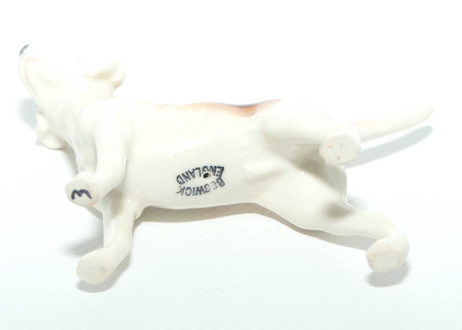 #2263 Beswick Foxhound | Thin Legs and Tail | Gloss