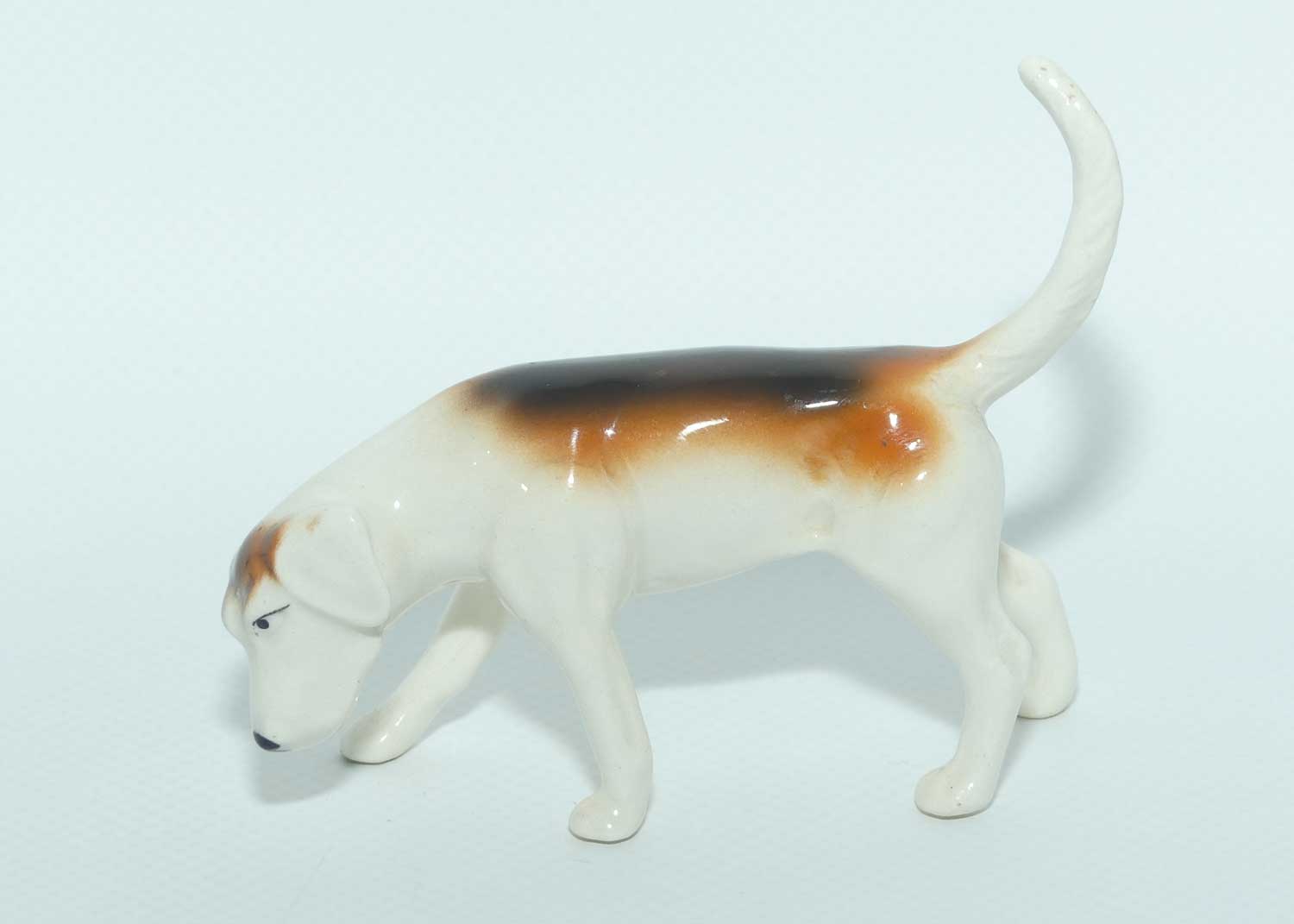 #2264 Beswick Foxhound | Looking Down | Tail Curled | Gloss 