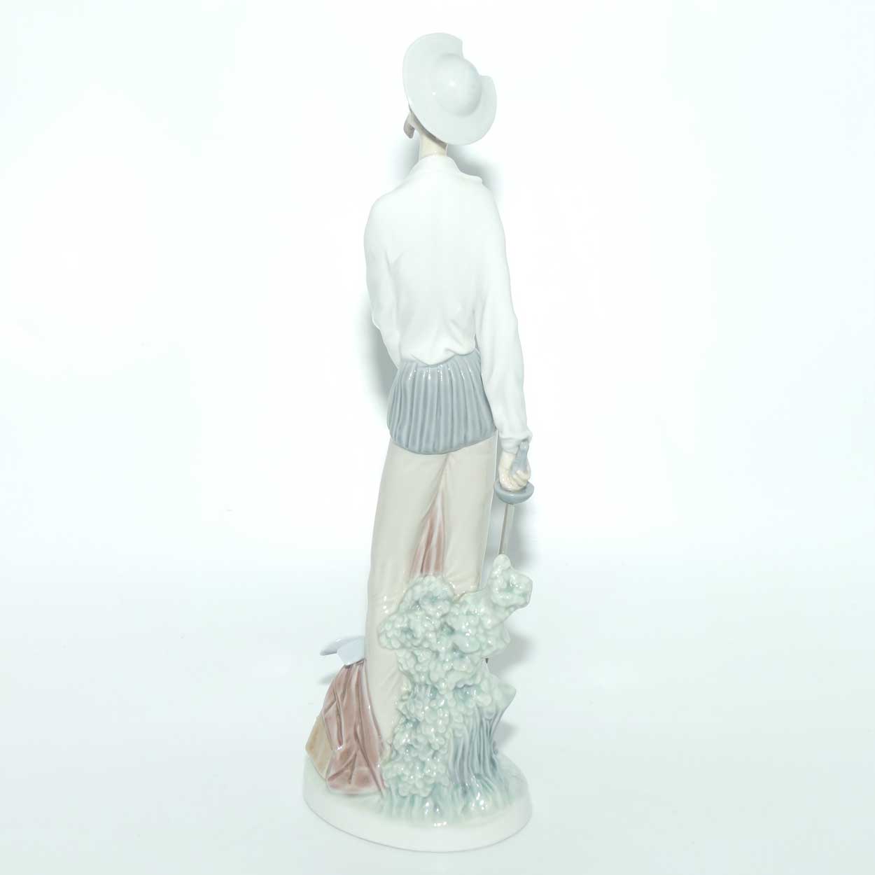 Lladro figure Don Quixote Standing Up | Short Sword | #2265