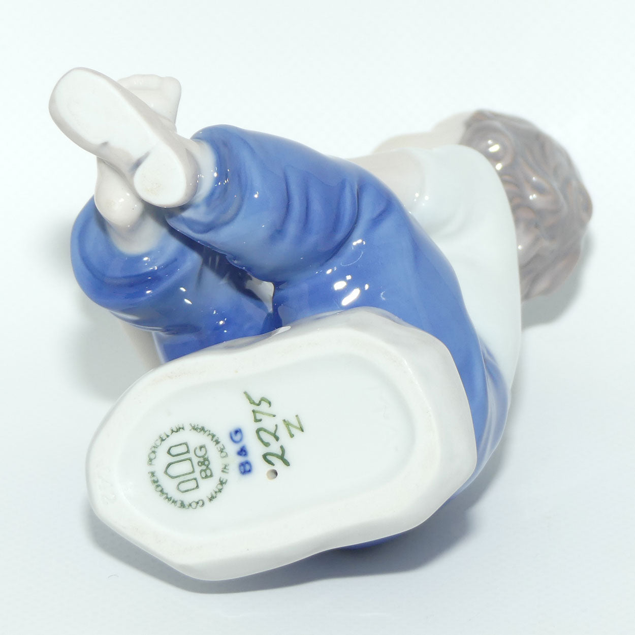 Bing and Grondahl figure 2275 | Help Me Mother