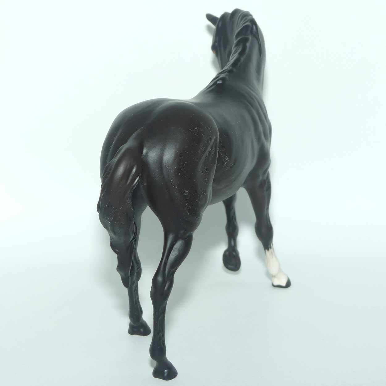 #2466 Beswick Black Beauty | Matt