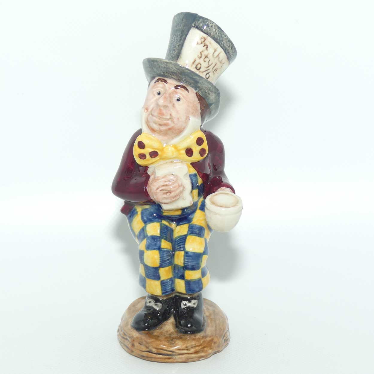 #2479 Beswick Alice in Wonderland Mad Hatter figure