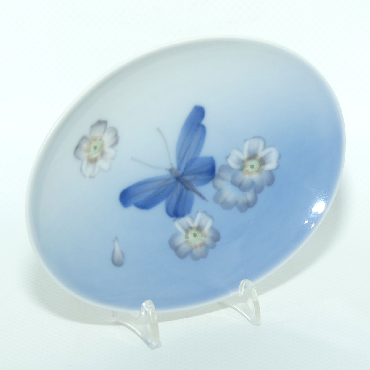 Royal Copenhagen oval pin dish | Butterfly and Flowers | #2525