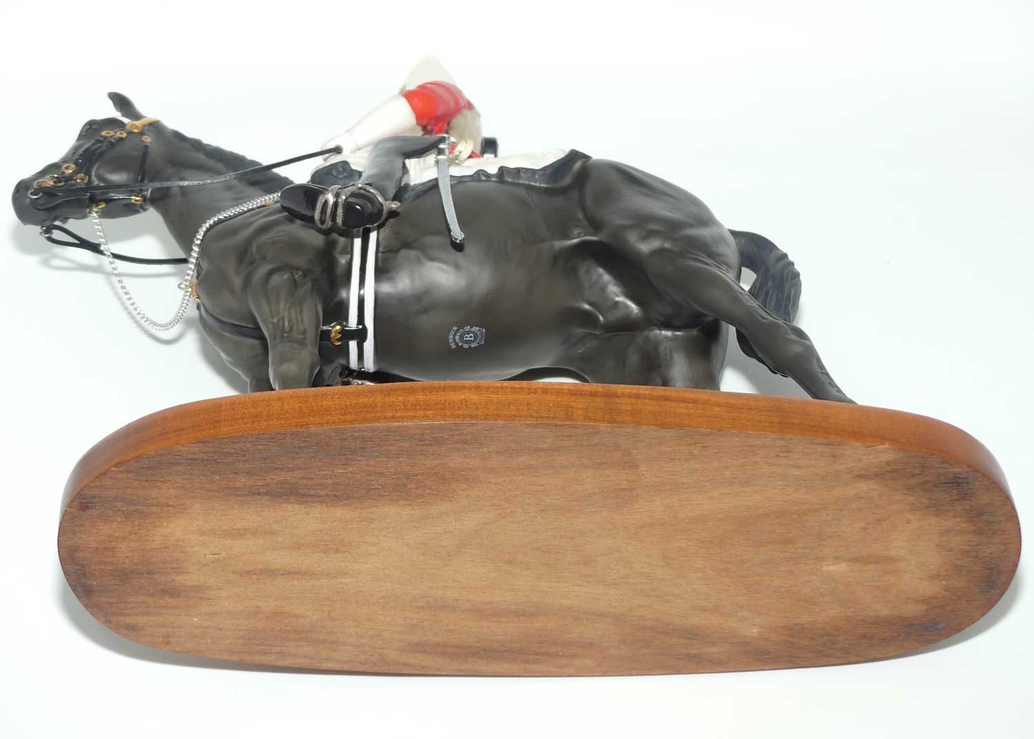 #2562 Beswick Connoisseur Horses | Lifeguard with Sword