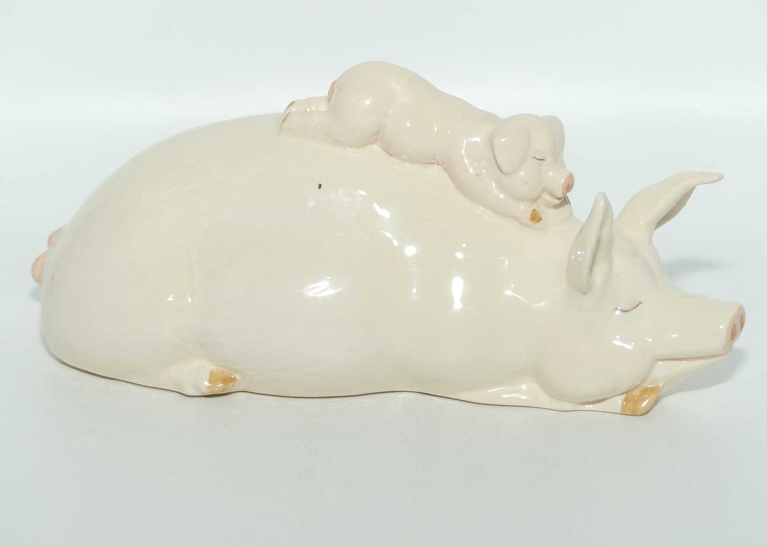 #2746 Beswick Pig and Piglet "Piggy Back"