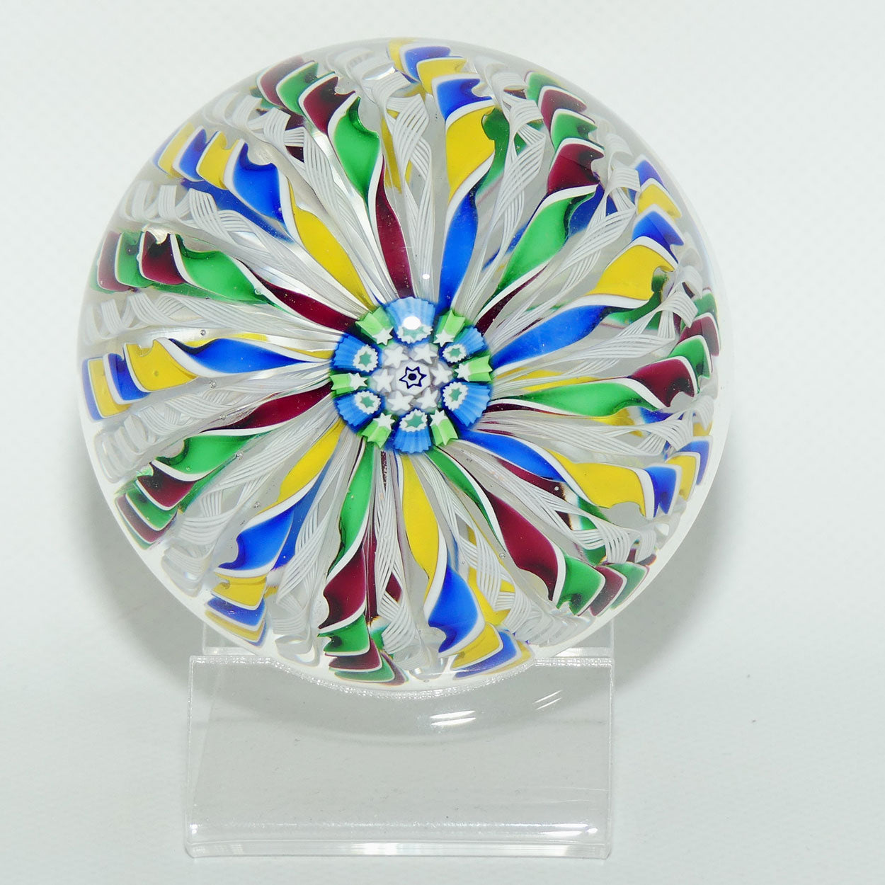 John Deacons Scotland 28 Stave Crown Magnum paperweight