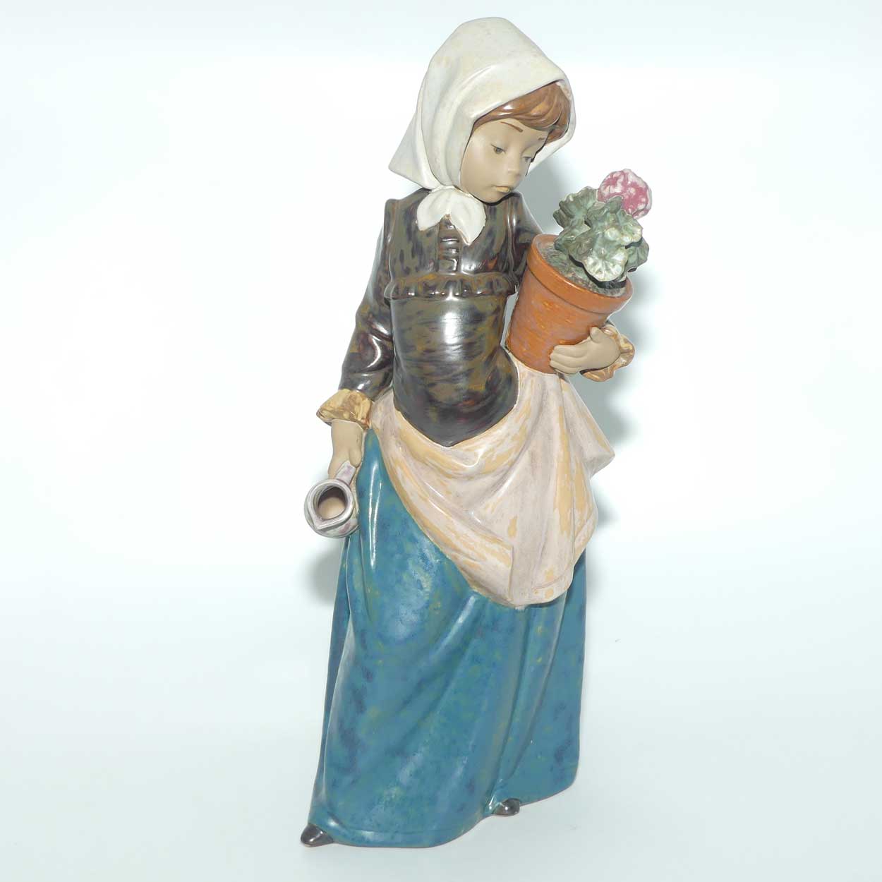 Lladro figure Girl with Geranium | Gres | #3508