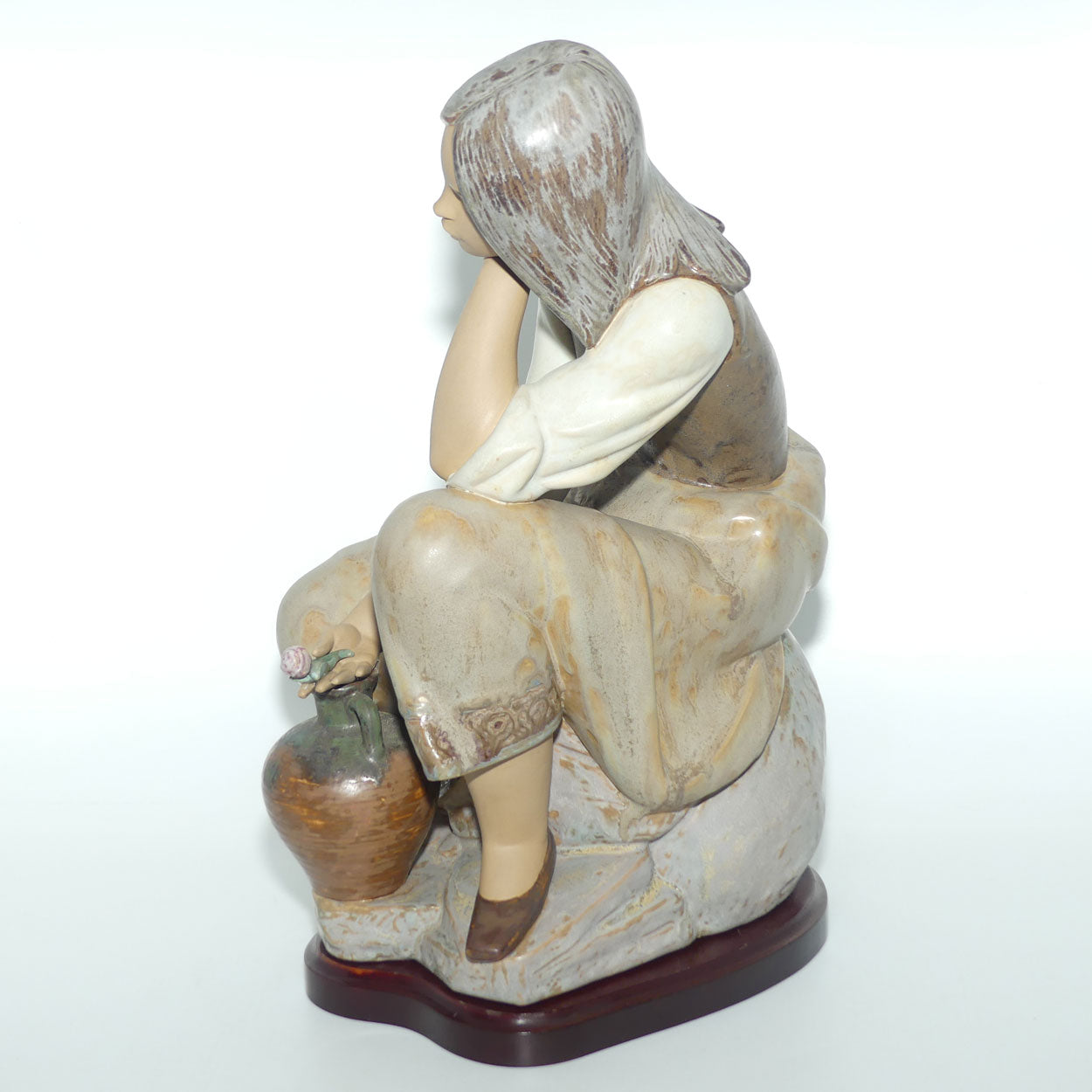 Lladro figure Classic Water Carrier | Gres | #3525