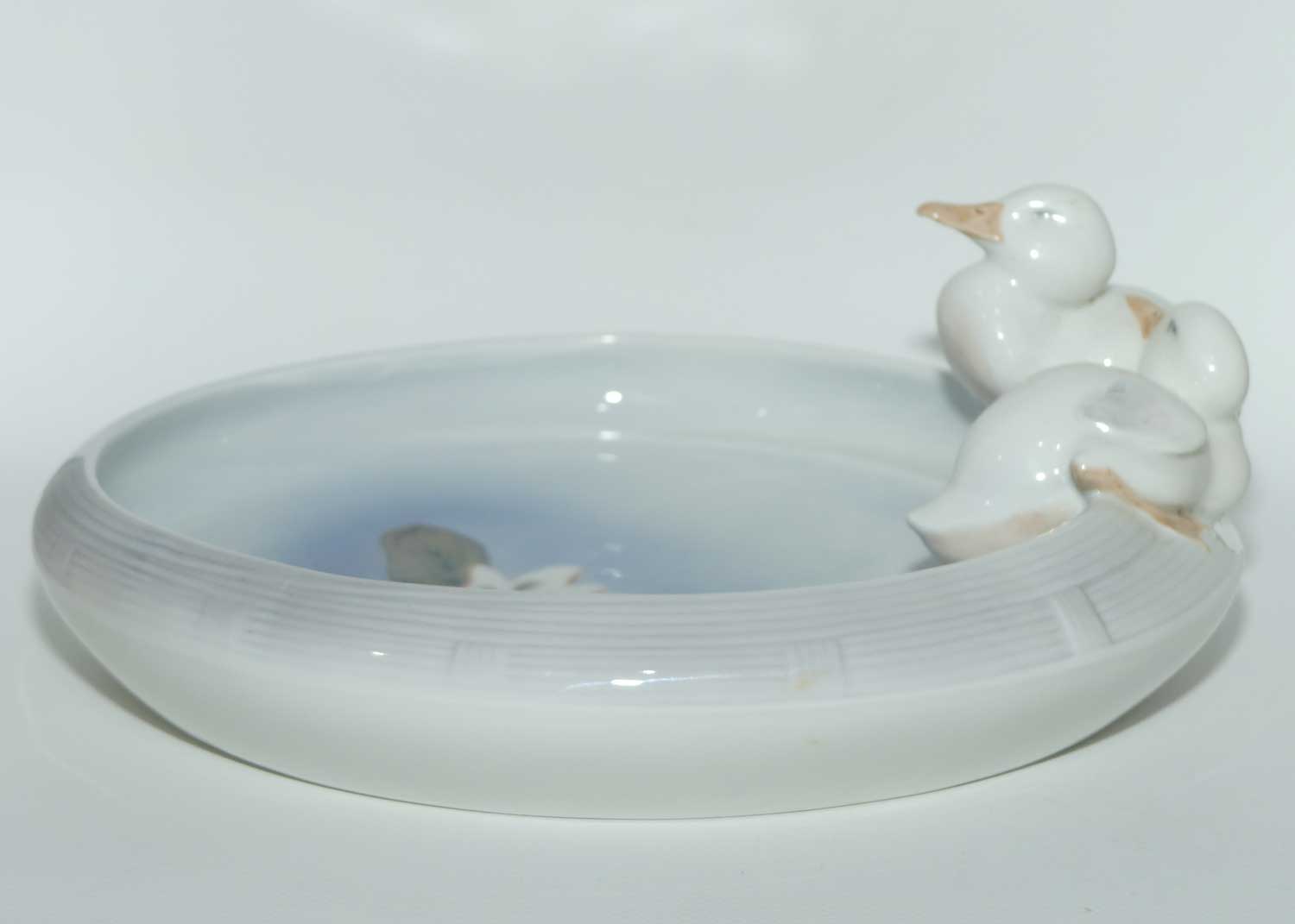 Royal Copenhagen float bowl with Duck Pond style | Pair of Ducks and Waterlily | #358