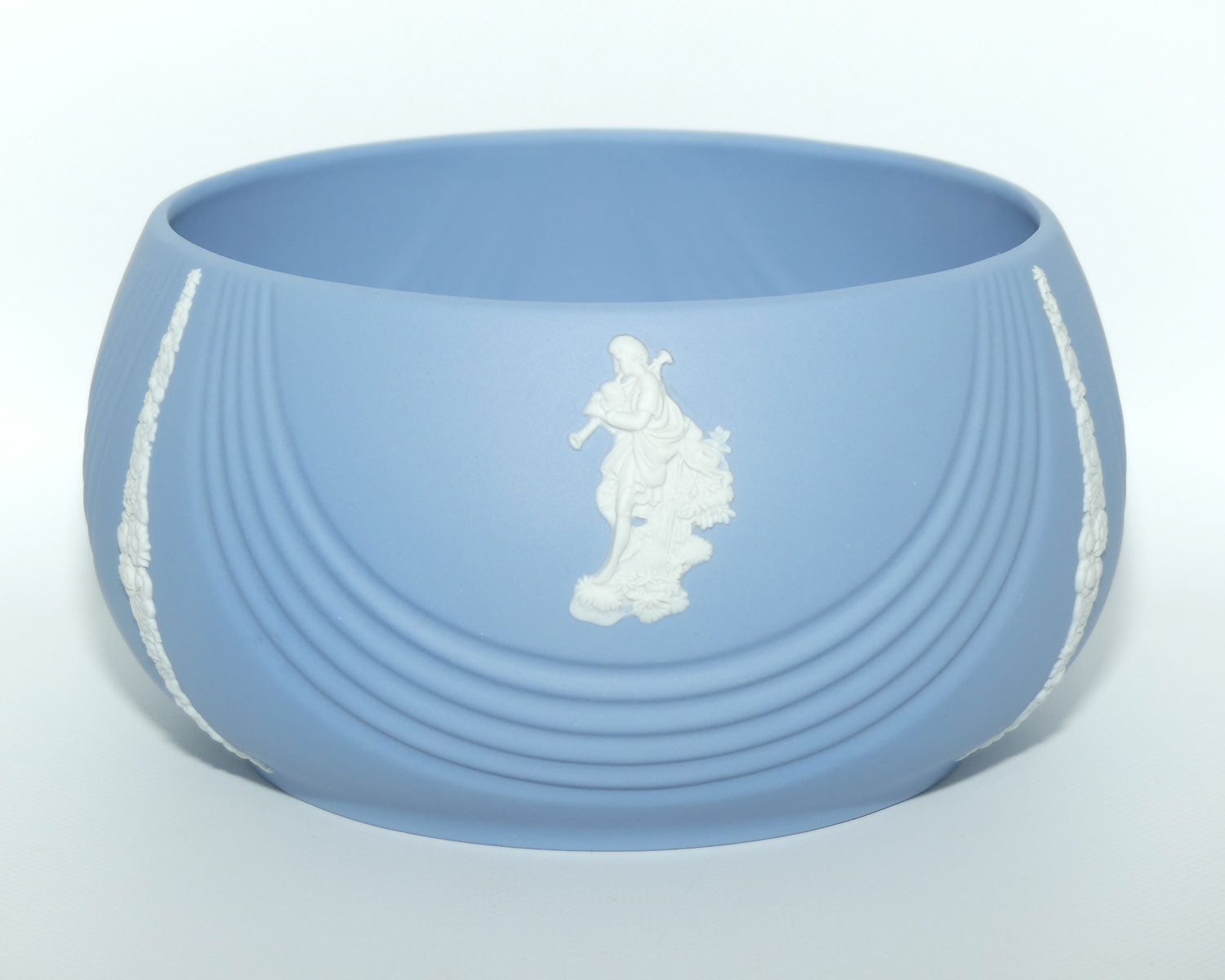 Wedgwood Jasper | White on Pale Blue bowl | 3 Cameo Scenes | Curved design | 22cm diam