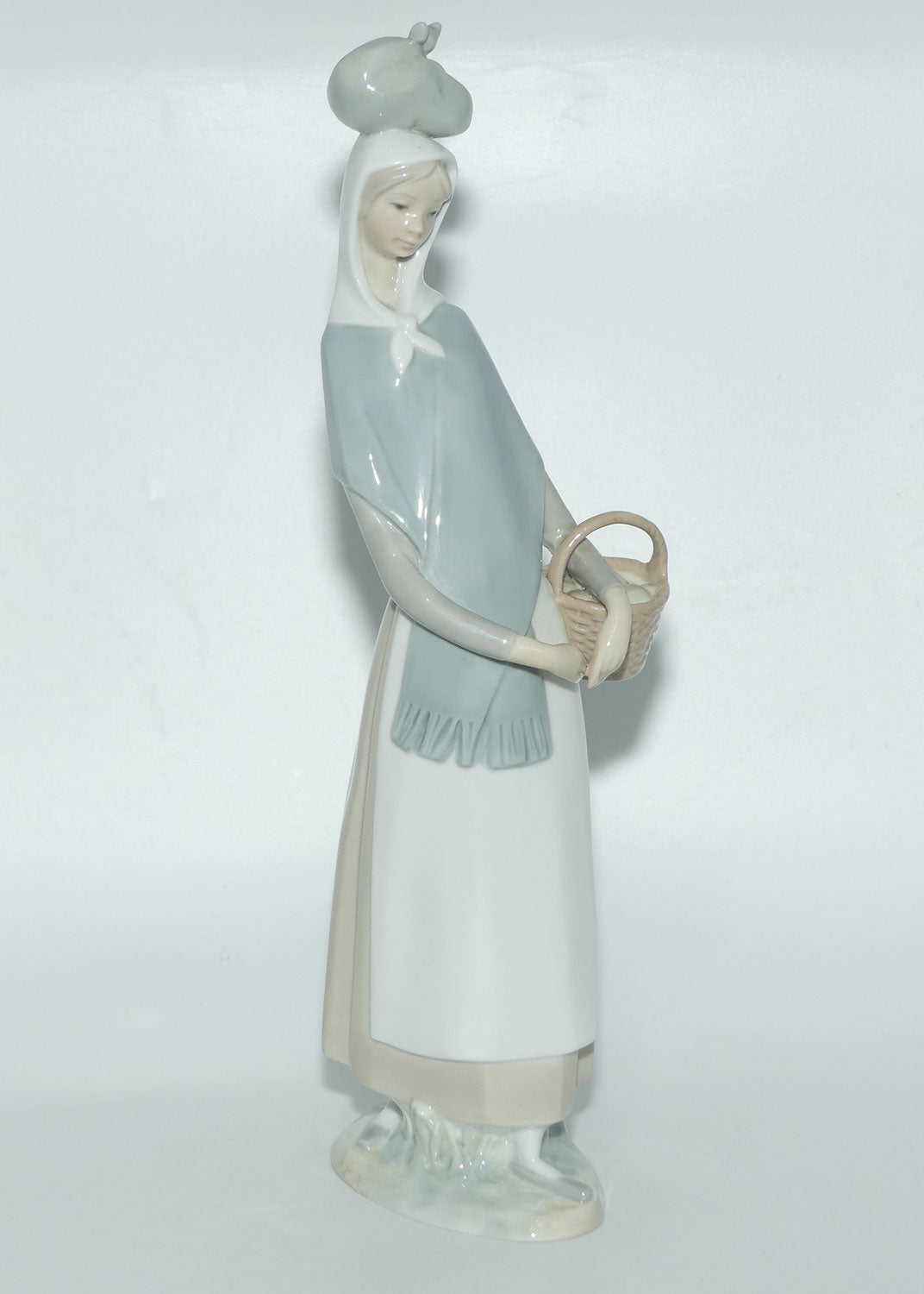 Lladro figure Marketing Day | Slender Girl | #4502