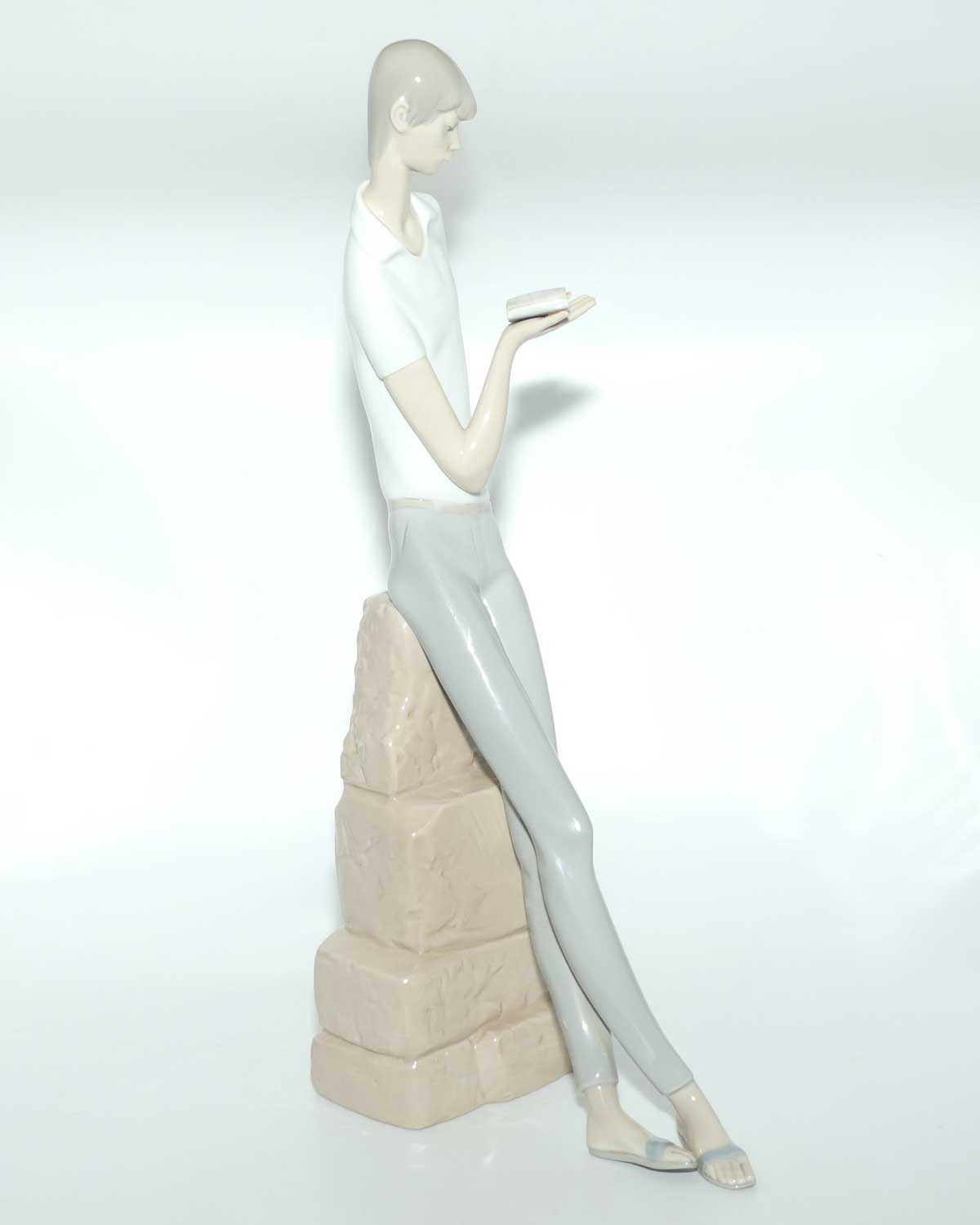 Lladro figure Boy Student | Gloss | #4517