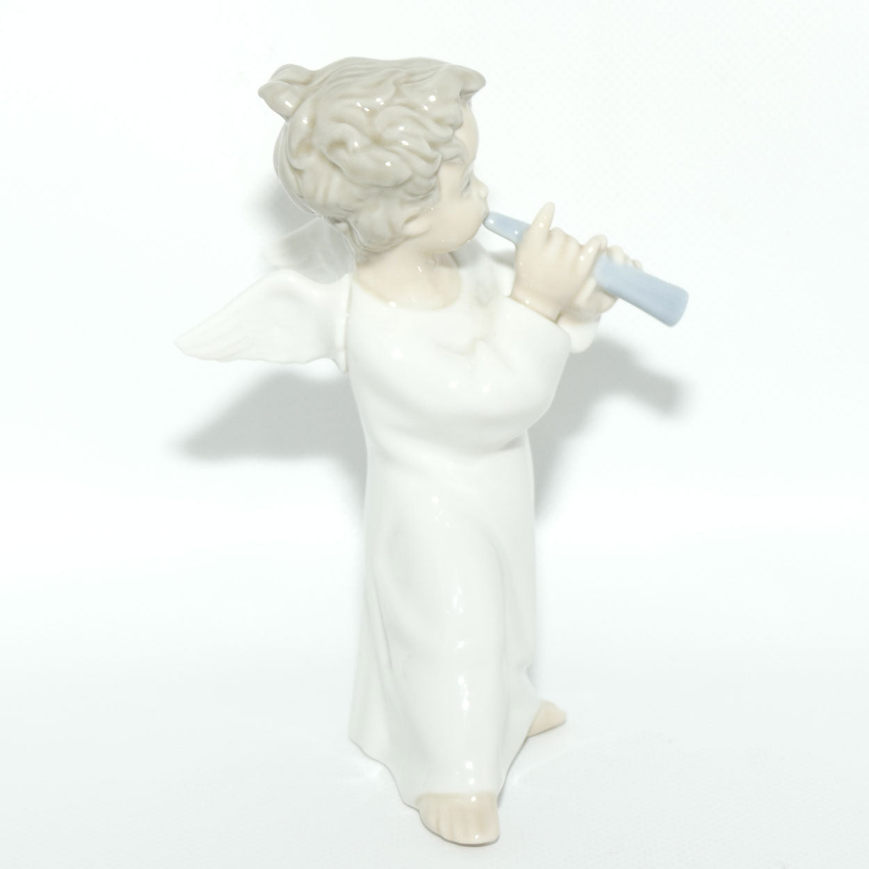 Lladro figure Angel with Flute | Angel Standing | #4540 | #2