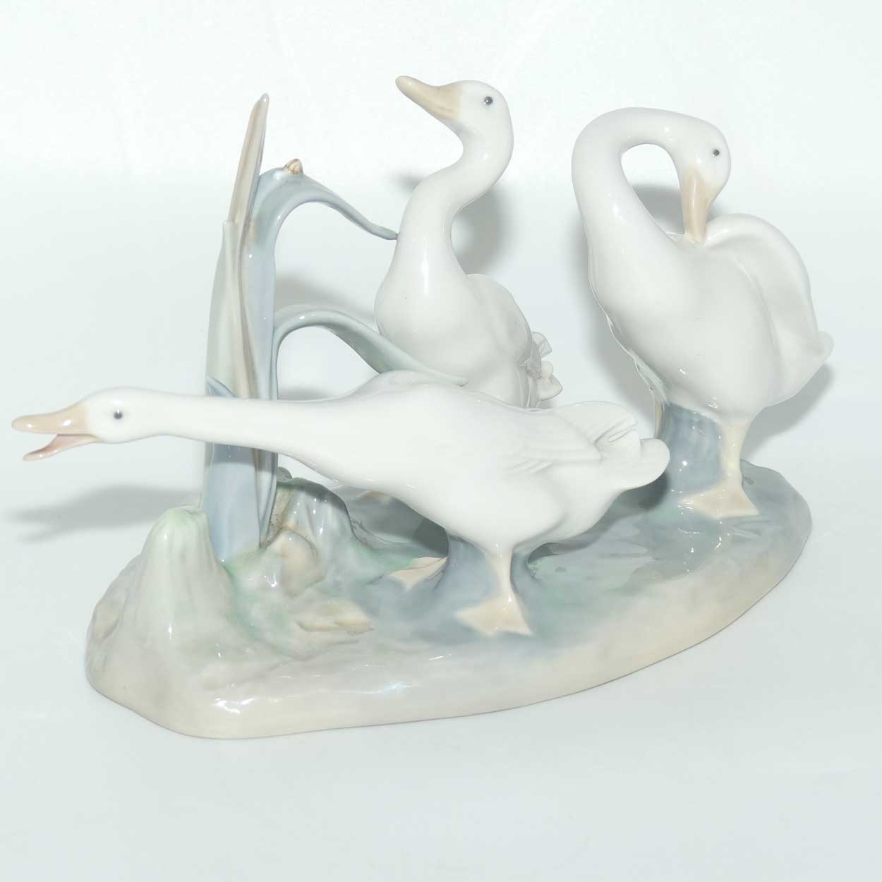 Lladro Three Geese figure group #4549