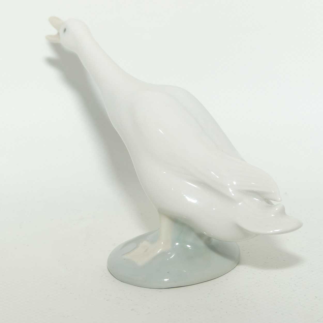 Lladro figure Little Duck #4551 | Neck Out | #2