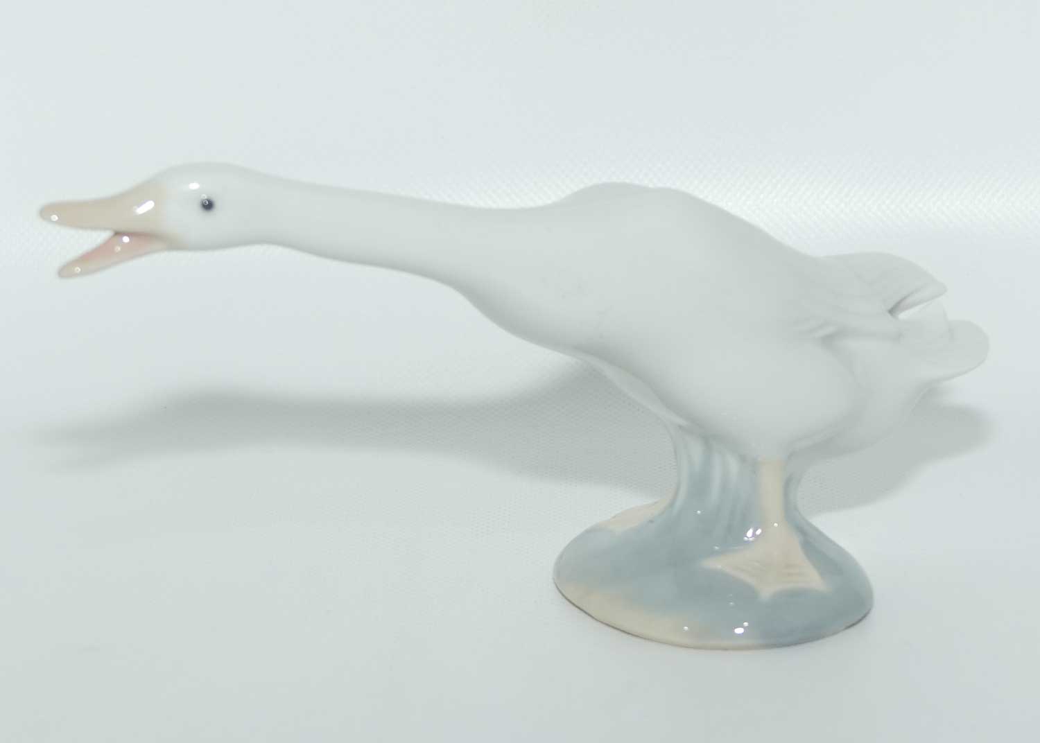 Lladro figure Little Duck #4551 | Neck Out | #3