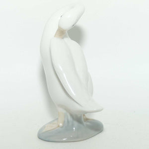 Lladro figure Little Duck #4553 | Beak in Wing | #2