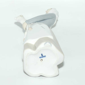 Lladro figure Girl with Lamb | Plain Apron #4584 | #1