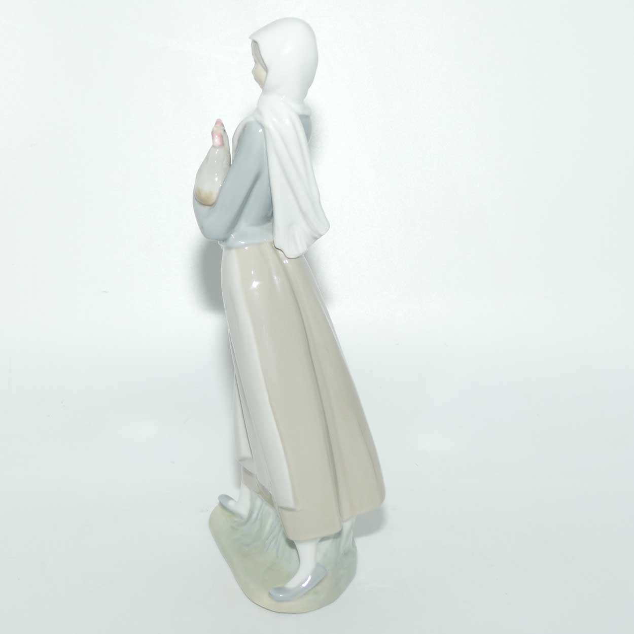 Lladro figure Girl with Cockerel #4591 | #2