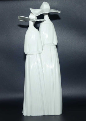 Lladro figure Nuns #4611