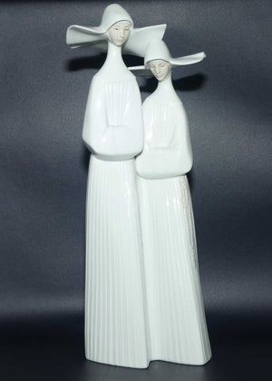 Lladro figure Nuns #4611