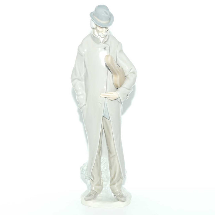 Lladro figure Old Man with Violin #4622