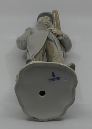 Lladro figure Old Man with Violin #4622