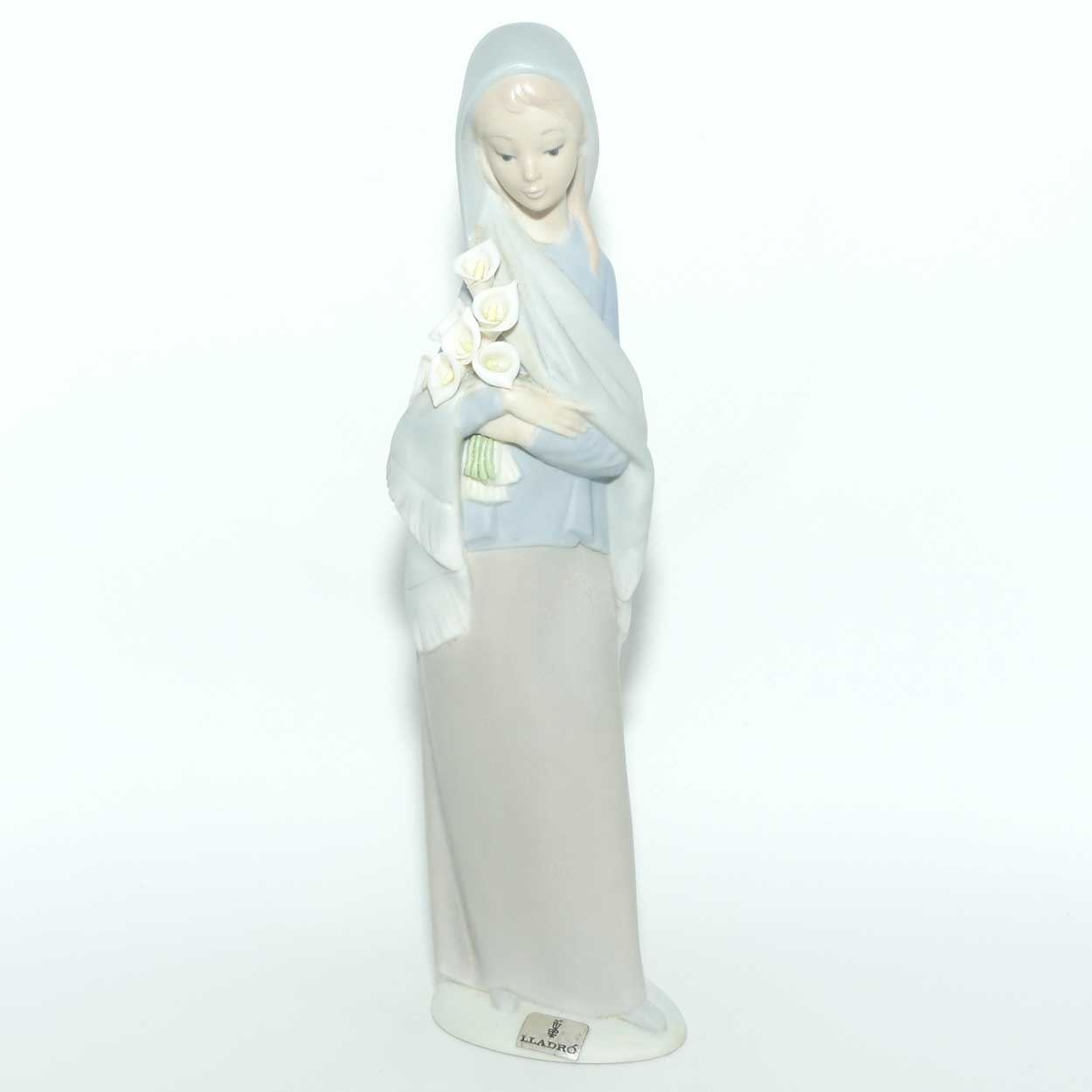 Lladro figure Girl with Calla Lilies | #4650 | matt finish