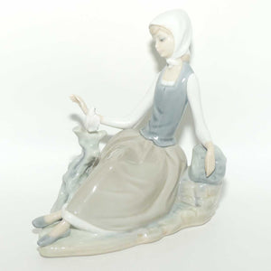 Lladro figure Shepherdess with Dove #4660 | #1