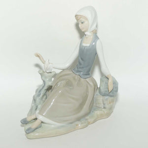 Lladro figure Shepherdess with Dove #4660 | #1