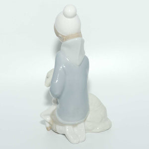 Lladro figure Shepherd with Lamb | #4676