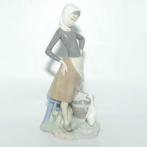 Lladro figure Girl with Milk Pail #4682