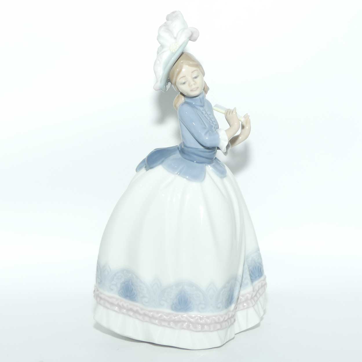 Nao by Lladro figure Little Lady | #0469 | Gloss