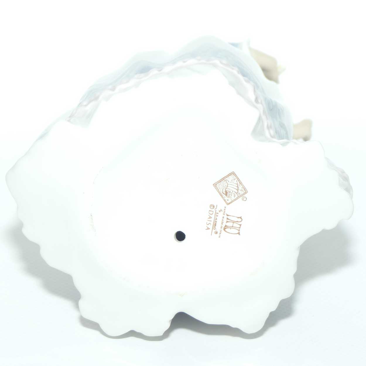 Nao by Lladro figure Little Lady | #0469 | Gloss