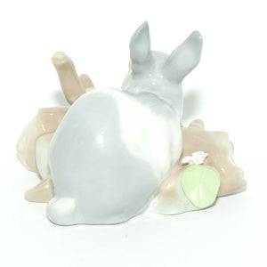 Lladro figure Rabbit Eating | #4773 | #2