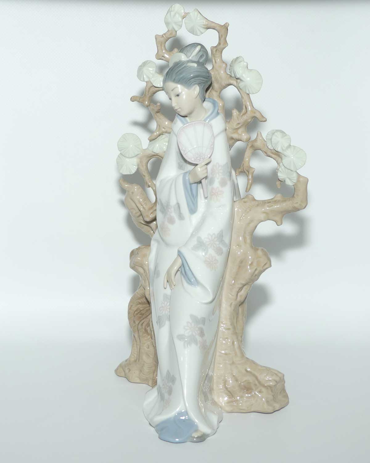 Lladro figure Geisha | #4807