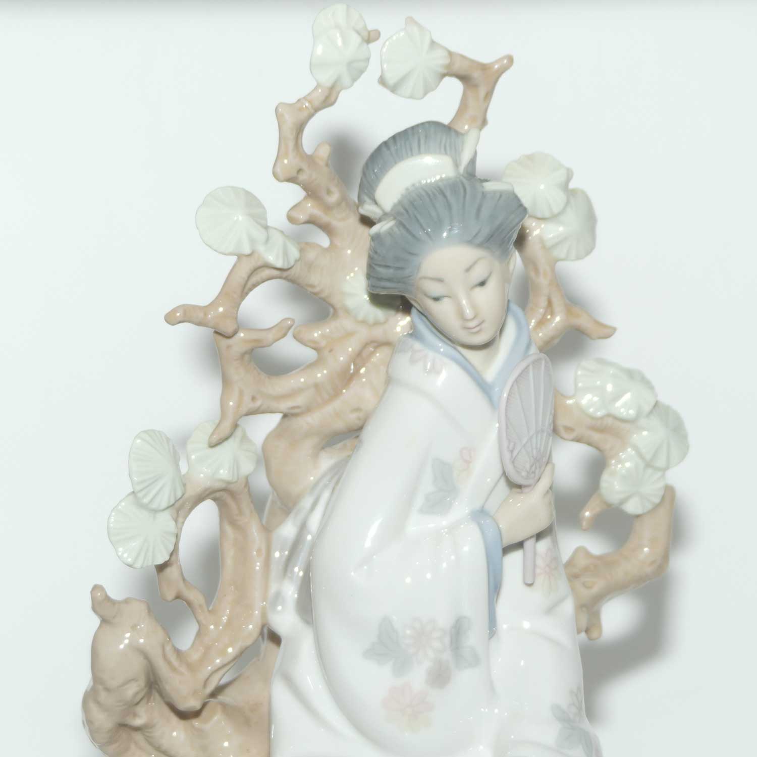 Lladro figure Geisha | #4807
