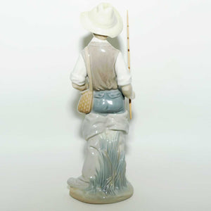 Lladro figure Going Fishing | #4809