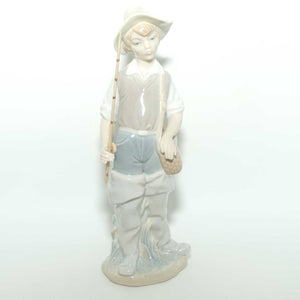 Lladro figure Going Fishing | #4809