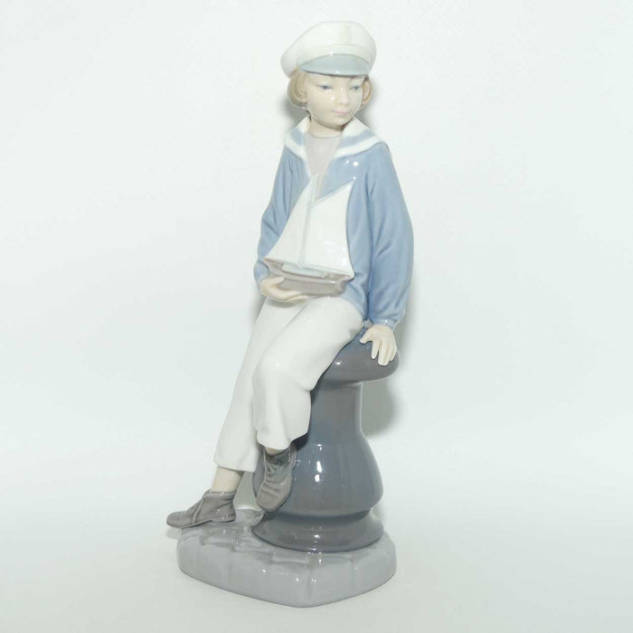 Lladro figure Boy with Yacht | Young Sailor | #4810 | #2