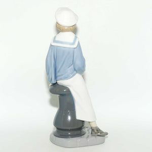 Lladro figure Boy with Yacht | Young Sailor | #4810 | #2