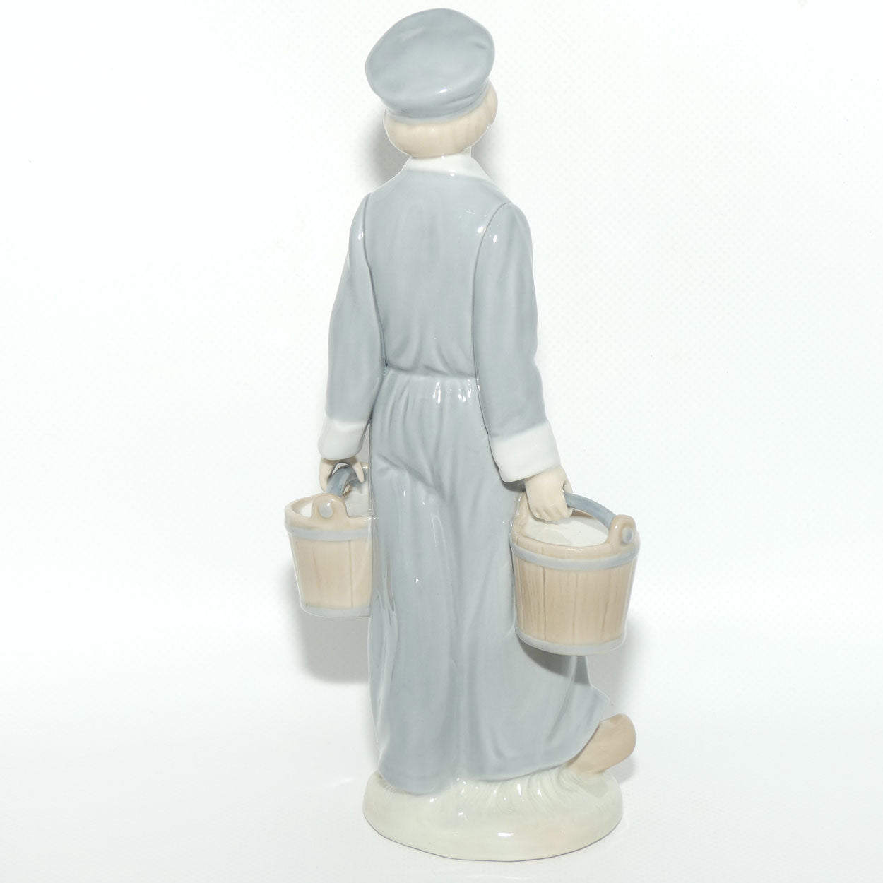 Lladro figure Boy With Pails | Gloss | #4811