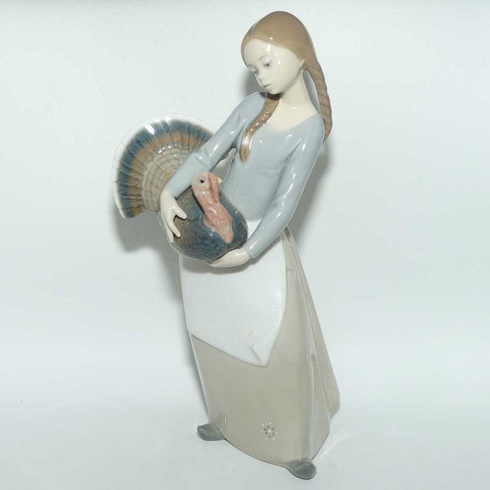 Lladro figure Little Girl with Turkey #4814