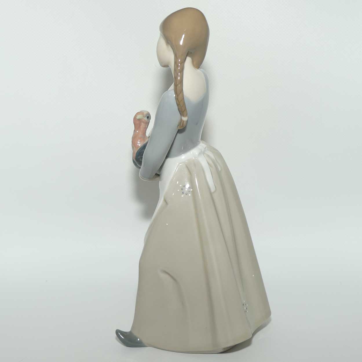 Lladro figure Little Girl with Turkey #4814