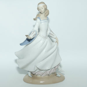 Lladro figure Cinderella | #4828