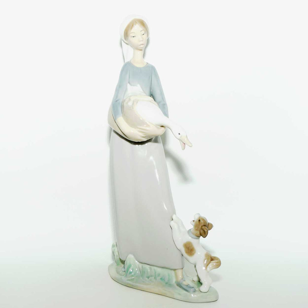 Lladro figure Girl with Goose and Dog #4866